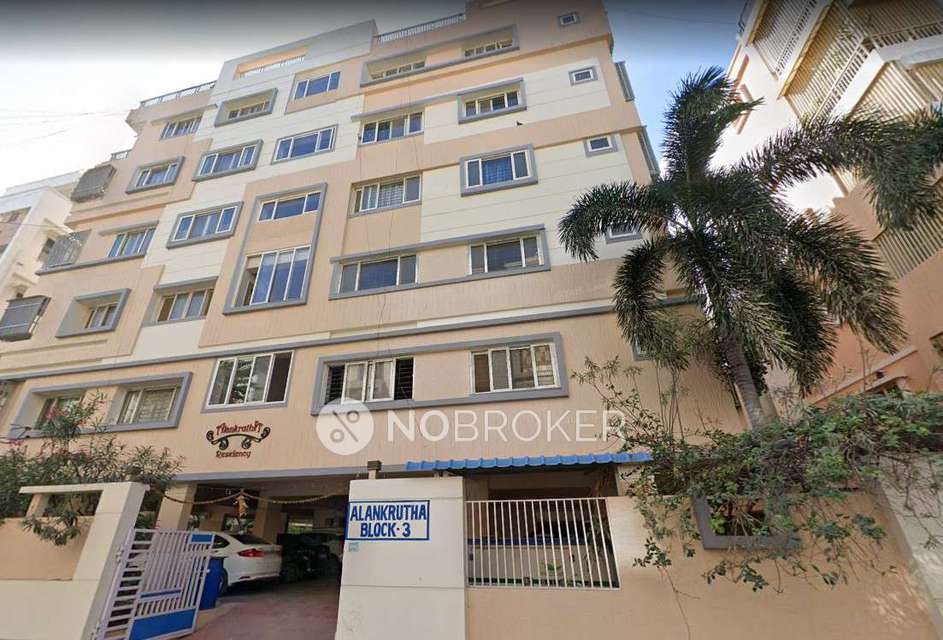 Single Room for Male In 2 BHK  In Alankrutha Residency In Kothaguda