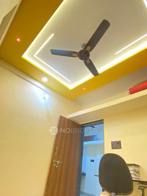 1 BHK Flat In Golden Plaza Society  for Rent  In Manjri Bk