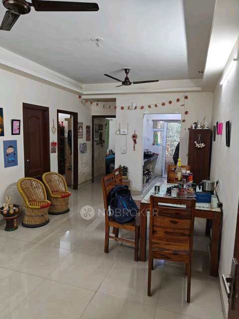 2 BHK Flat In Vvip Homes For Sale  In Shop No 10, Jnc The Park Plaza, Gaur City 2, Ghaziabad, Uttar Pradesh 201009, India