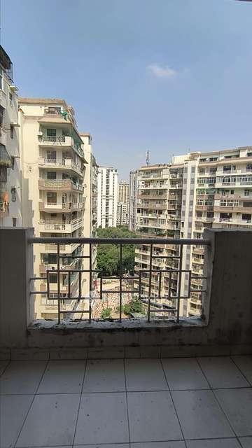 4 BHK Flat In Amrapali Royal For Sale  In  Indirapuram, Ghaziabad