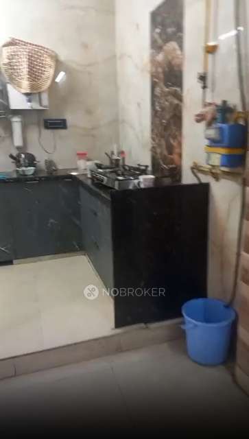 PG for Girls in Shakurpur