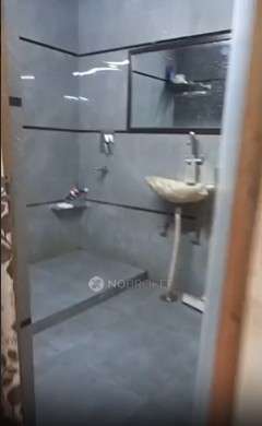 PG for Girls in Shakurpur