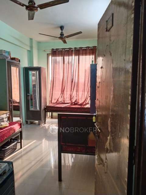 PG for Girls in Pg In Ghansoli ( Easee Inn )
