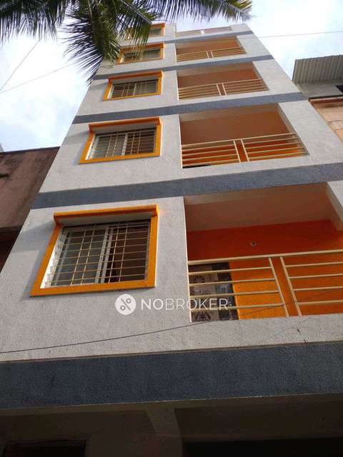 PG for Girls in Ghorpadi