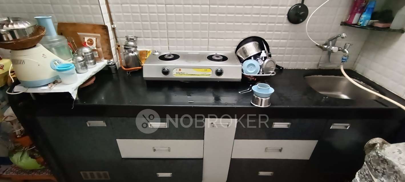 1 BHK Flat In Ganpat Chs For Sale  In Airoli