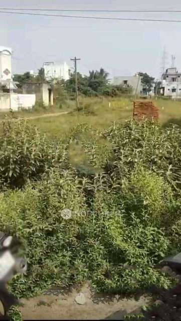 Plot For Sale  In Vellanur