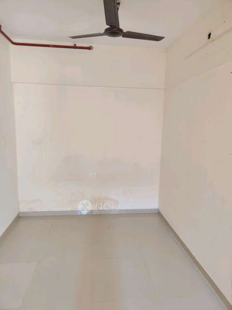 1 BHK Flat In Pantnagar Nalanda Chs For Sale  In Ghatkopar East