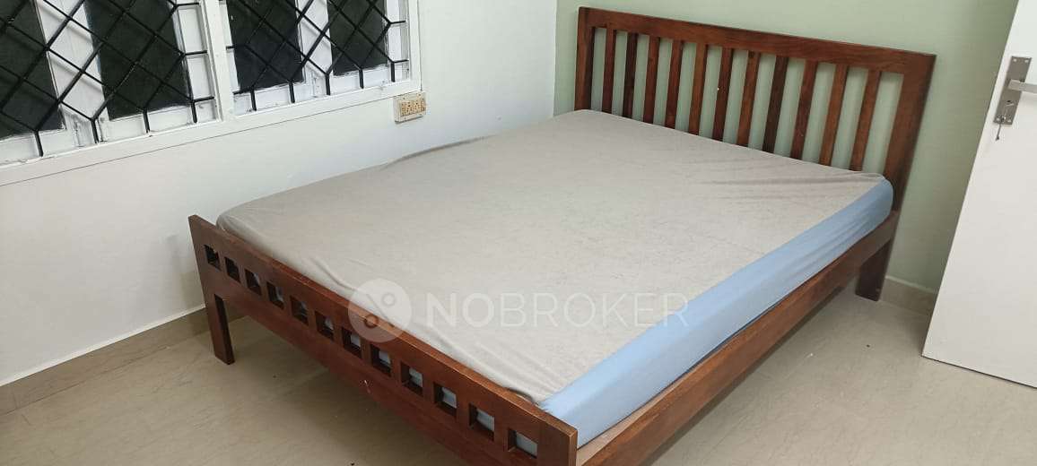 2 BHK Flat In Anand Apartments, Thiruvanmiyur for Rent  In Thiruvanmiyur