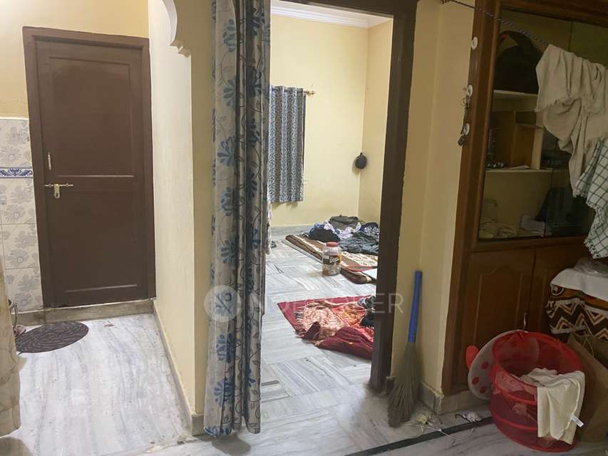 Shared Room for Male In 2 BHK  In Lig Apartments In Kukatpally