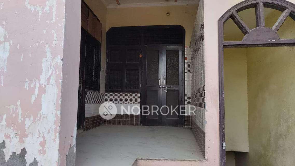 1 BHK House For Sale  In Sector 8