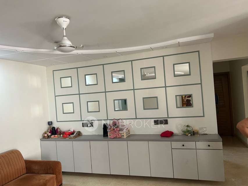 PG for Anyone in Malad West