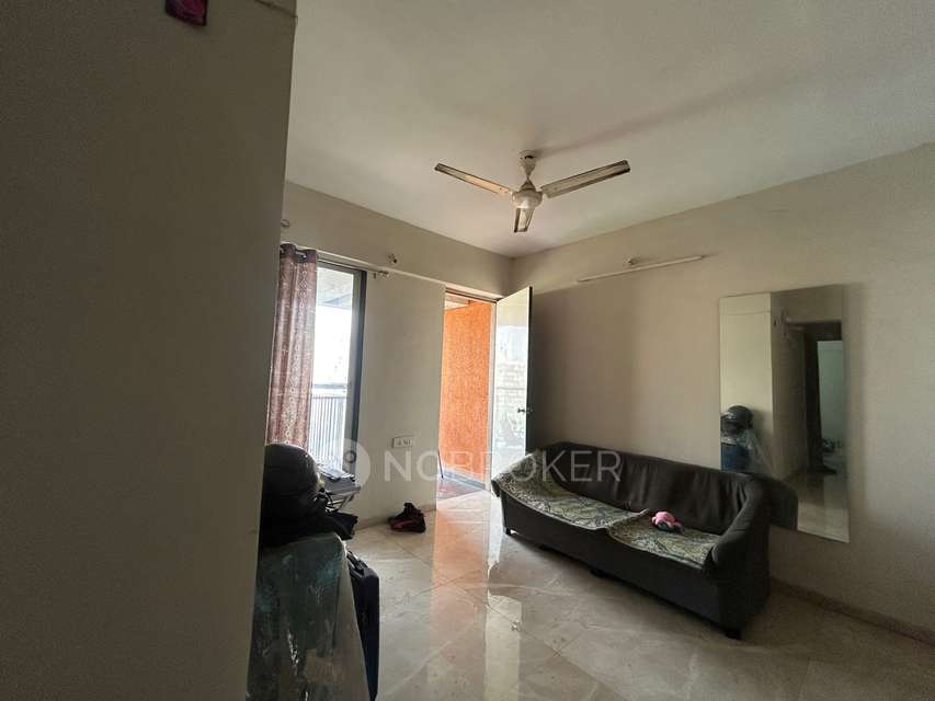 Shared Room for Male In 2 BHK  In Kiarah Terrazo In Hadapsar