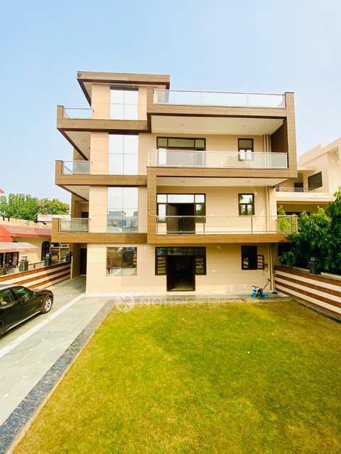 PG for Boys in Jagat Farm