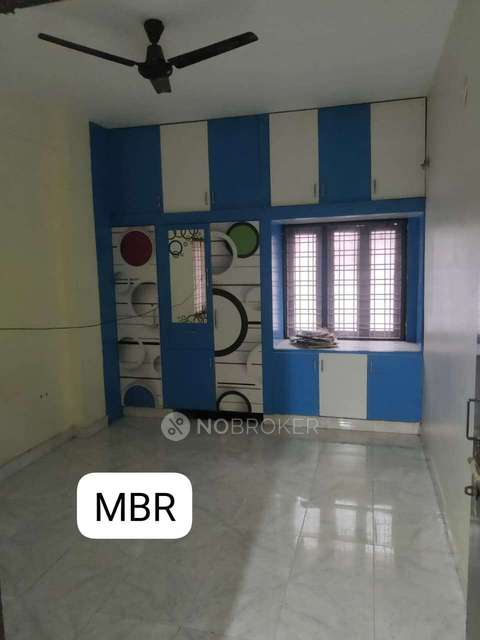 2 BHK Flat In Sri Lakshmi Krishna Paradise For Sale  In Miyapur