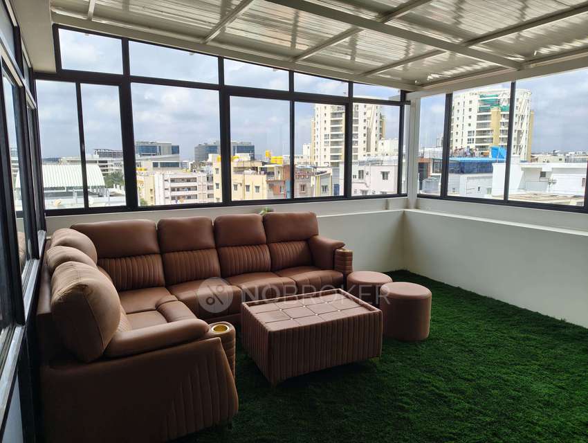 PG for Girls in Kadubeesanahalli