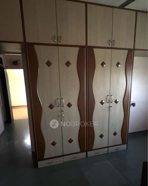 1 BHK Flat In Ganesh Pooja Apartment for Rent  In Sahyadri Hospital, Bibwewadi, Pune