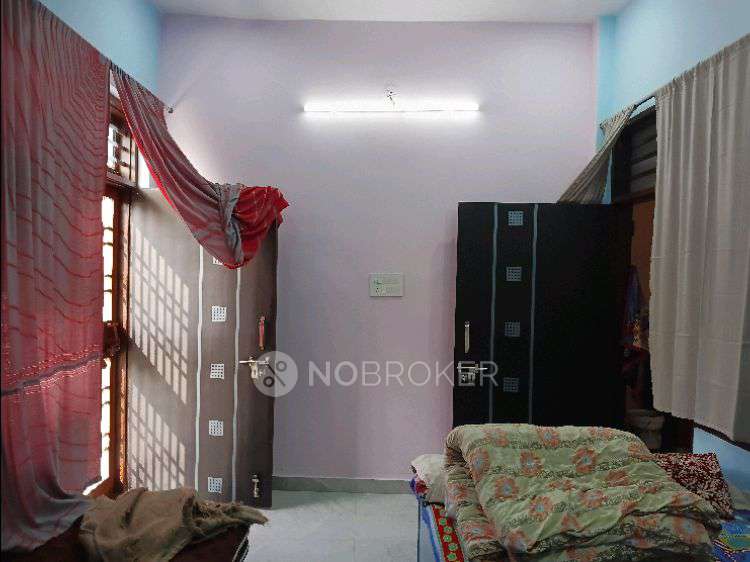 2 BHK House For Sale  In Jwfg+9xg, New Delhi, Delhi, 110043, India