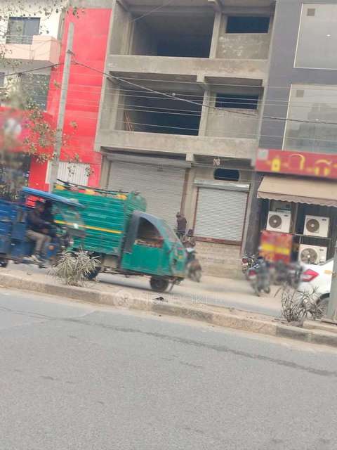 Shop in Burari, Delhi for Rent 