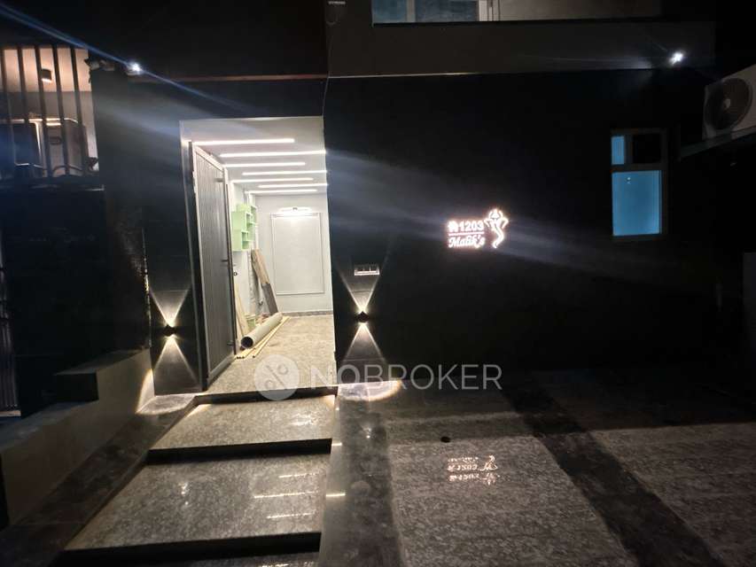 1 RK Flat In Sb for Rent  In Sector 38