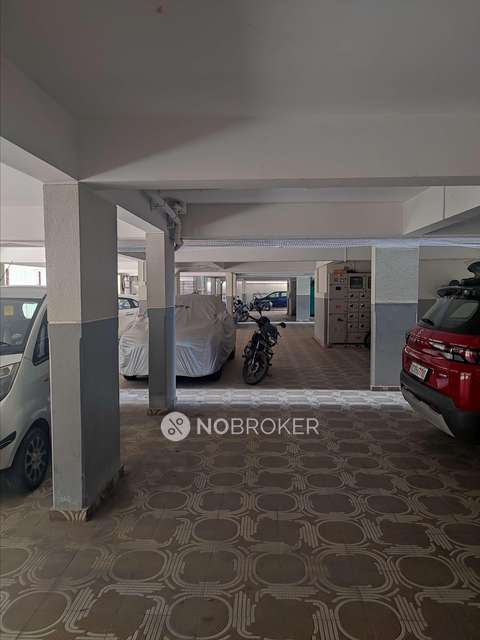 2 BHK Flat In Milestone Lake Front Premium Apartments For Sale  In Kumaraswamy Layout