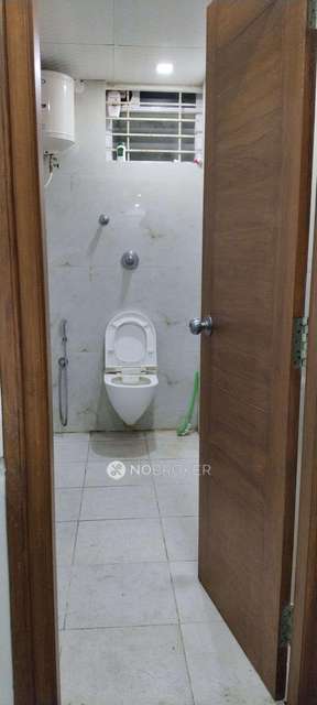 2 BHK Flat In Milestone Lake Front Premium Apartments For Sale  In Kumaraswamy Layout