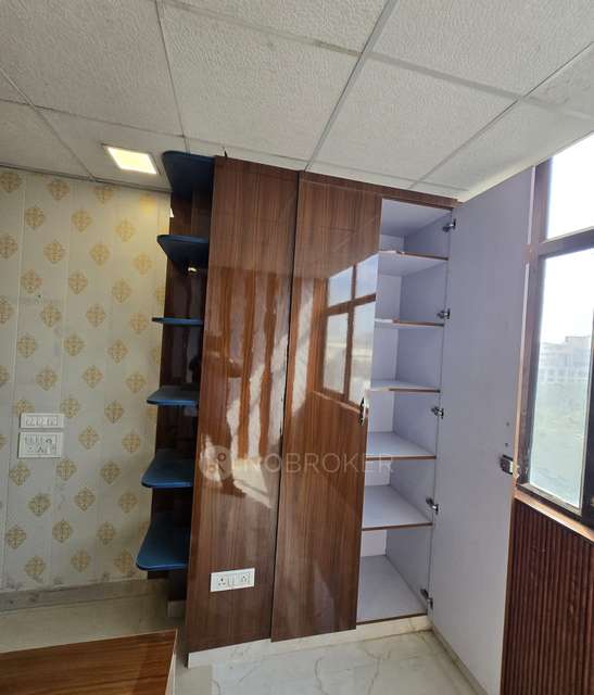 Office Space in Raj Nagar District Center, Ghaziabad for Rent 