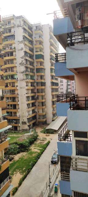 PG for Girls in Laboni Apartments