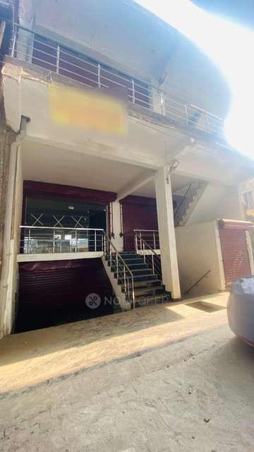 Showroom in Pavi Sadakpur, Ghaziabad for Rent 