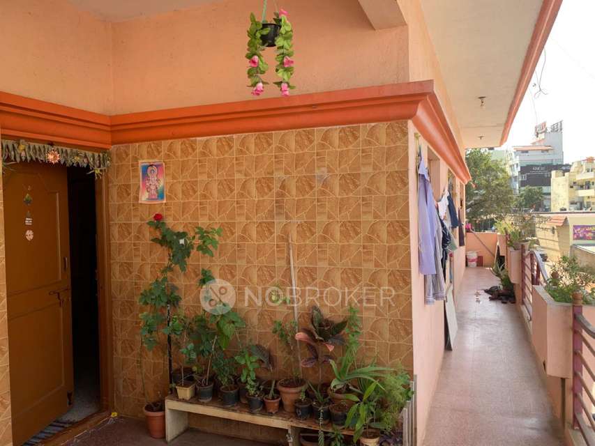 2 BHK Flat In Sb for Lease  In Banashankari