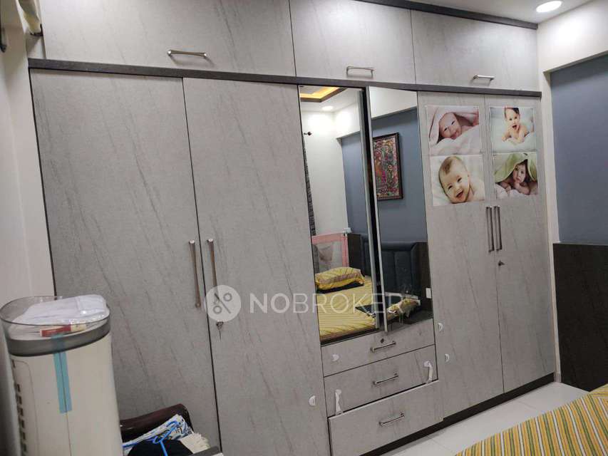 2 BHK Flat In Sun Sapphire for Rent  In Hadapsar