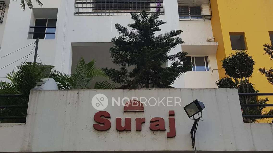 Shared Room for Male In 1 RK  In Yesuraj Aprtment  In Kasba Peth