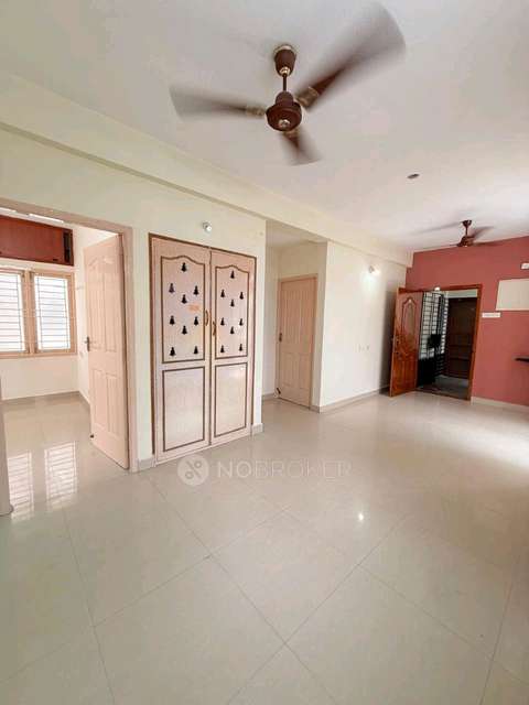 2 BHK Flat In Dev Apartment  for Rent  In S. Kolathur