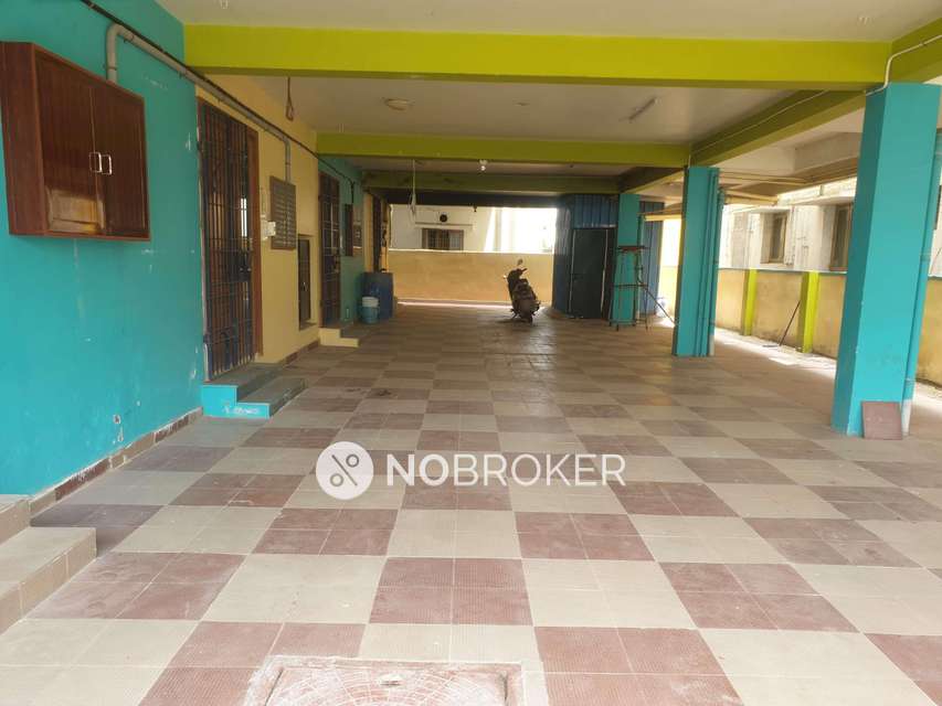 4 BHK Flat In Shree Dhakshina Murthy Homes For Sale  In Sithalapakkam