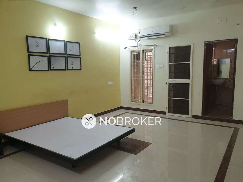 4 BHK Flat In Shree Dhakshina Murthy Homes For Sale  In Sithalapakkam