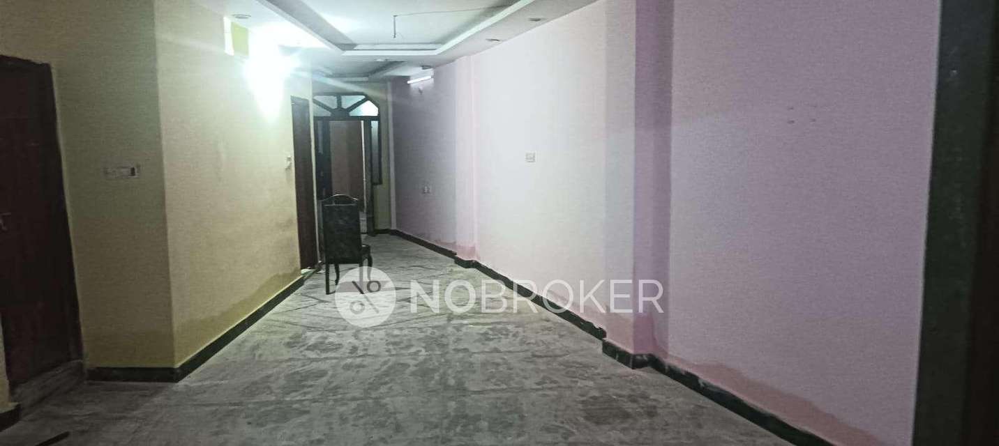 3 BHK Flat In Bait Ul Rahman For Sale  In Toli Chowki