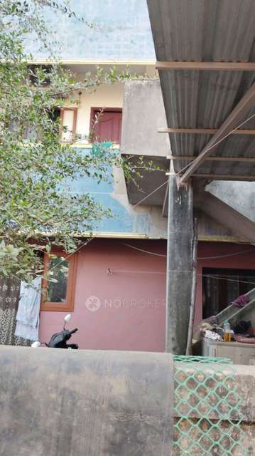 2 BHK House For Sale  In Kavangarai Market Rd