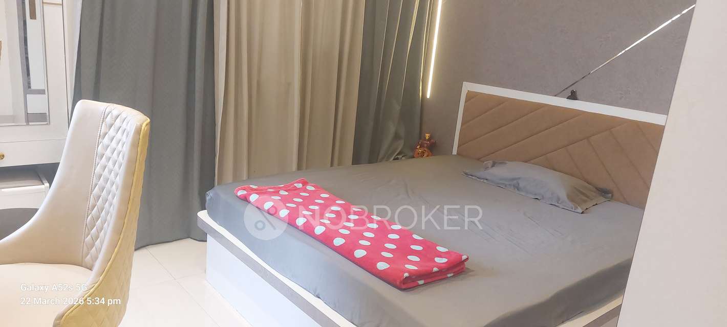 2 BHK Flat In Kumar Pebble Park For Sale  In Hadapsar