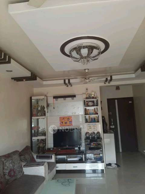 2 BHK Flat In Splendour County, Near Jagtap Dairy Brt Bus Stop for Rent  In Rahatani