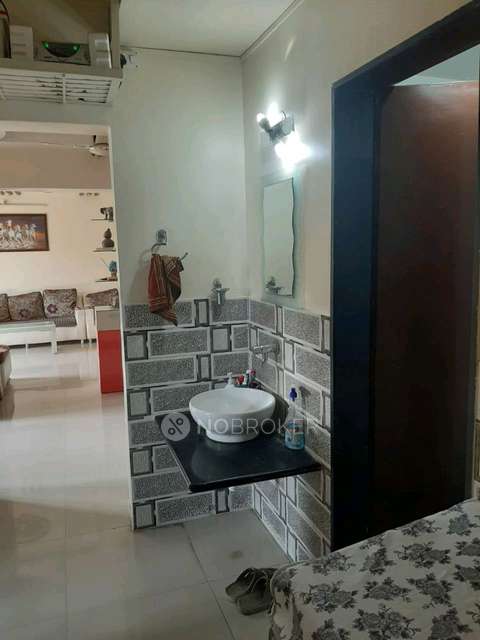 2 BHK Flat In Splendour County, Near Jagtap Dairy Brt Bus Stop for Rent  In Rahatani