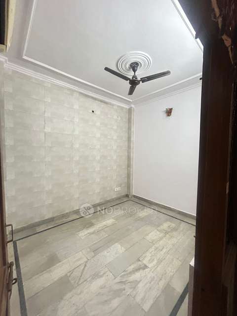 1 BHK Flat In Sb for Rent  In Pitampura