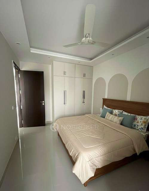 3 BHK Flat In Laburnum Victory Floors, Sector 63 A for Rent  In Sector 63 A