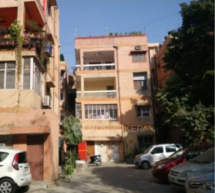 3 BHK Flat For Sale  In Sfs Flats Pocket D