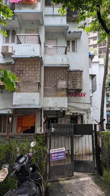 Shared Room for Female In 2 BHK  In Madhav Building In Andheri West