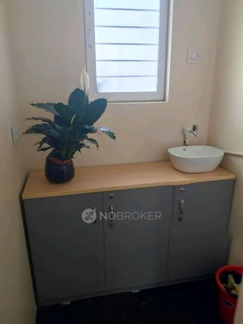 Co-Working  space in Gera&#39;s Imperium Gateway, Pune for Rent 