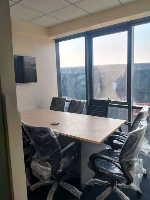 Co-Working  space in Gera&#39;s Imperium Gateway, Pune for Rent 