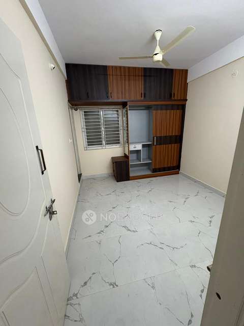 Single Room for Male In 2 BHK  In Muneshwara Nagar