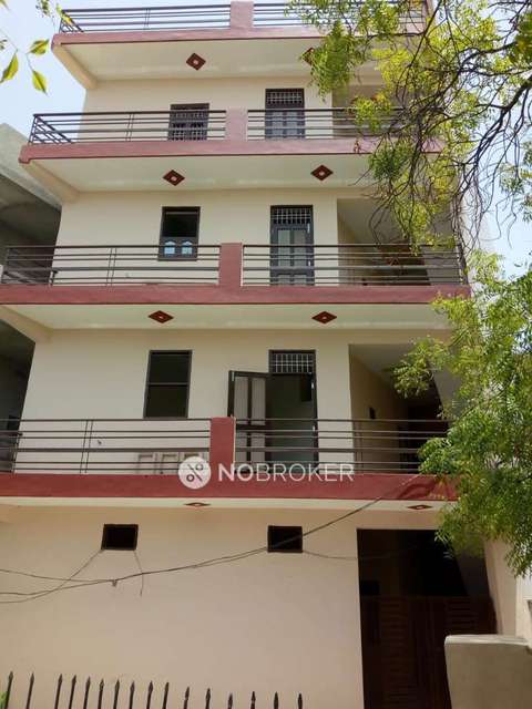 PG for Boys in Sector 84