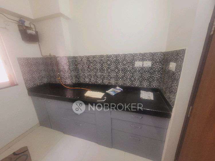 2 BHK Flat In Lodha Amara for Rent  In Thane