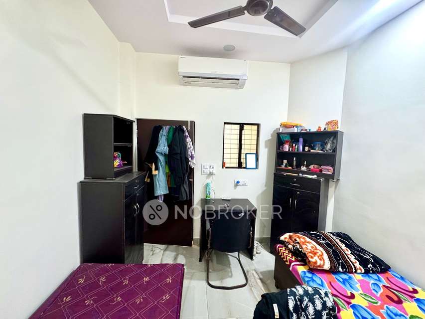 PG for Girls in East Patel Nagar, Patel Nagar