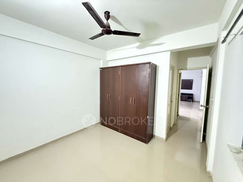 2 BHK Flat In Peninsula Address One for Rent  In Gahunje
